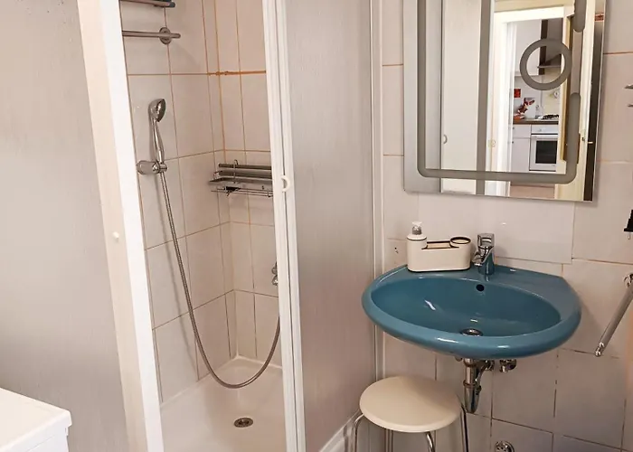 Апартаменты House Festini Madona Паг